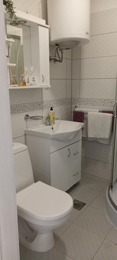 Flora Novi Sad Apartment Luaran gambar