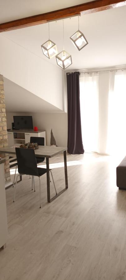 Flora Novi Sad Apartment Luaran gambar
